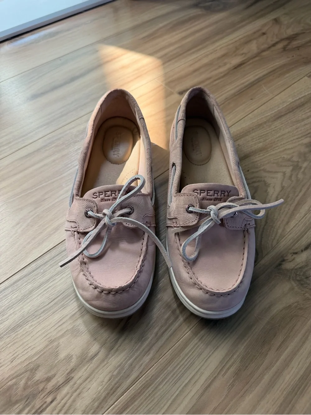 Sperry Women's Blush Pink Boat Shoes 8